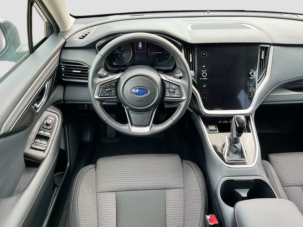 Used 2025 Subaru Outback Premium AWD/4WD image 24