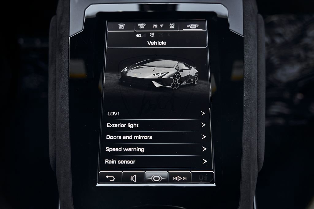 Used 2023 Lamborghini Huracan Tecnica image 69