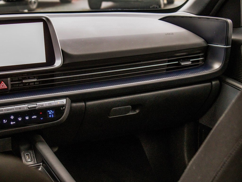 Used 2023 Hyundai Ioniq 6 SE image 16