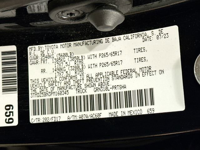 Used 2023 Toyota Tacoma TRD Sport w/ Advanced Technology Package image 31