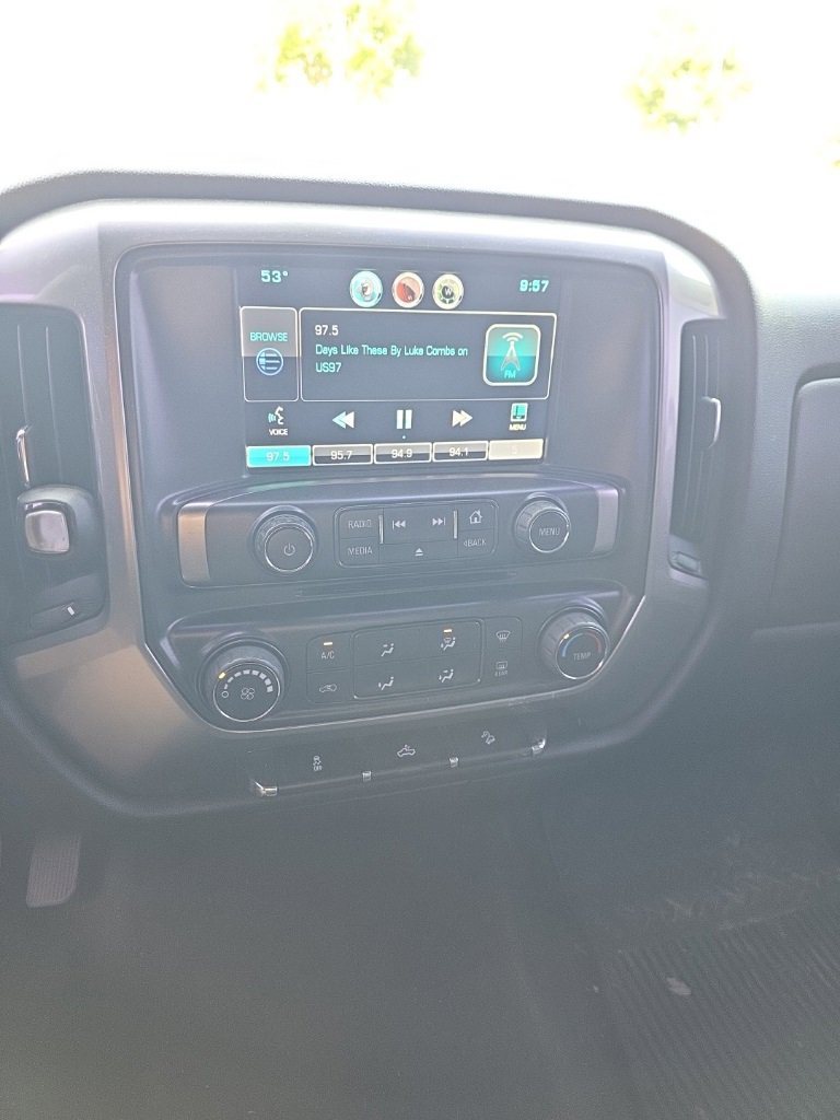 Used 2015 Chevrolet Silverado 2500 LT w/ LT Convenience Package image 9