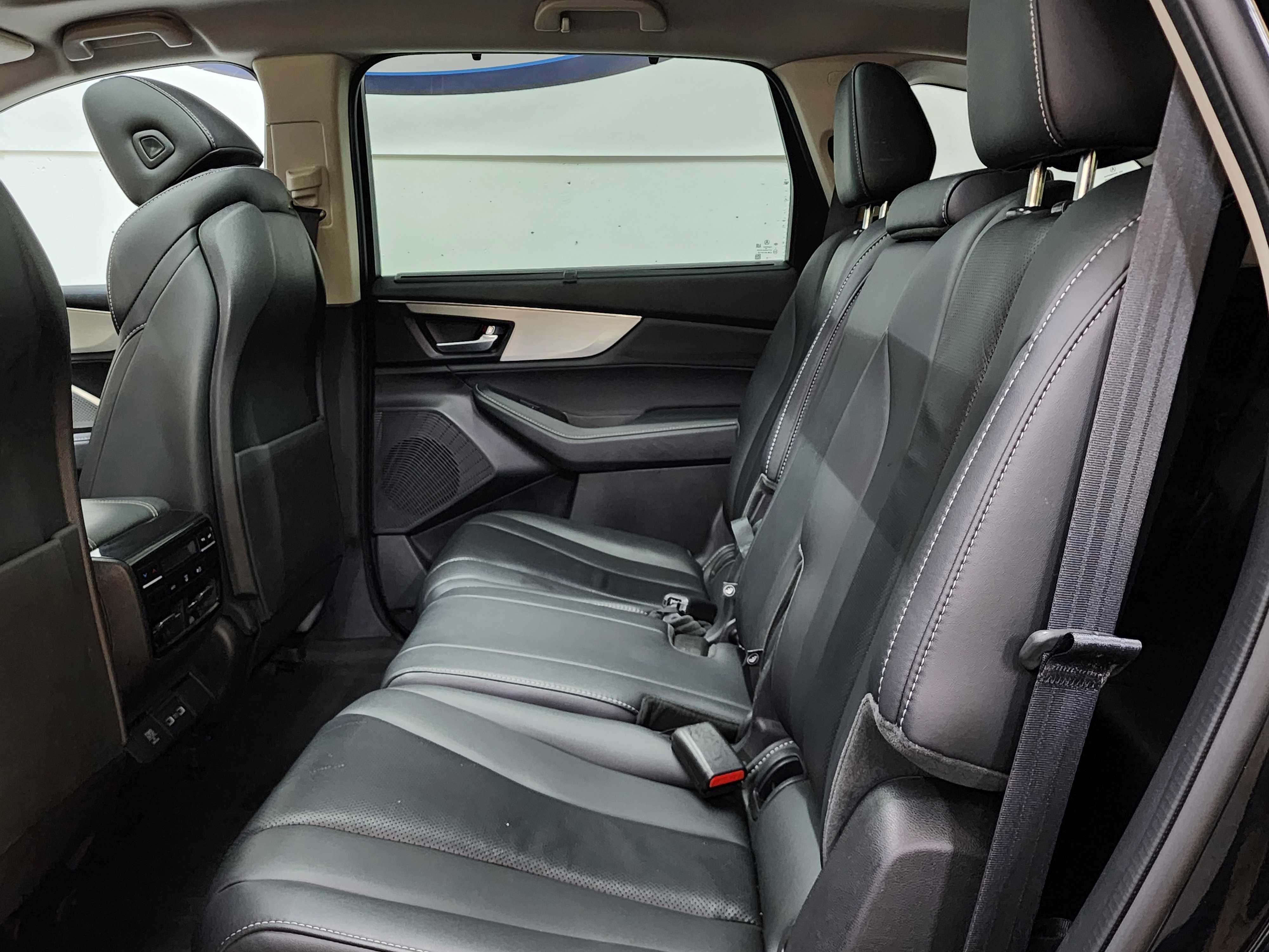 Certified 2023 Acura MDX SH-AWD w/ Technology Package image 17