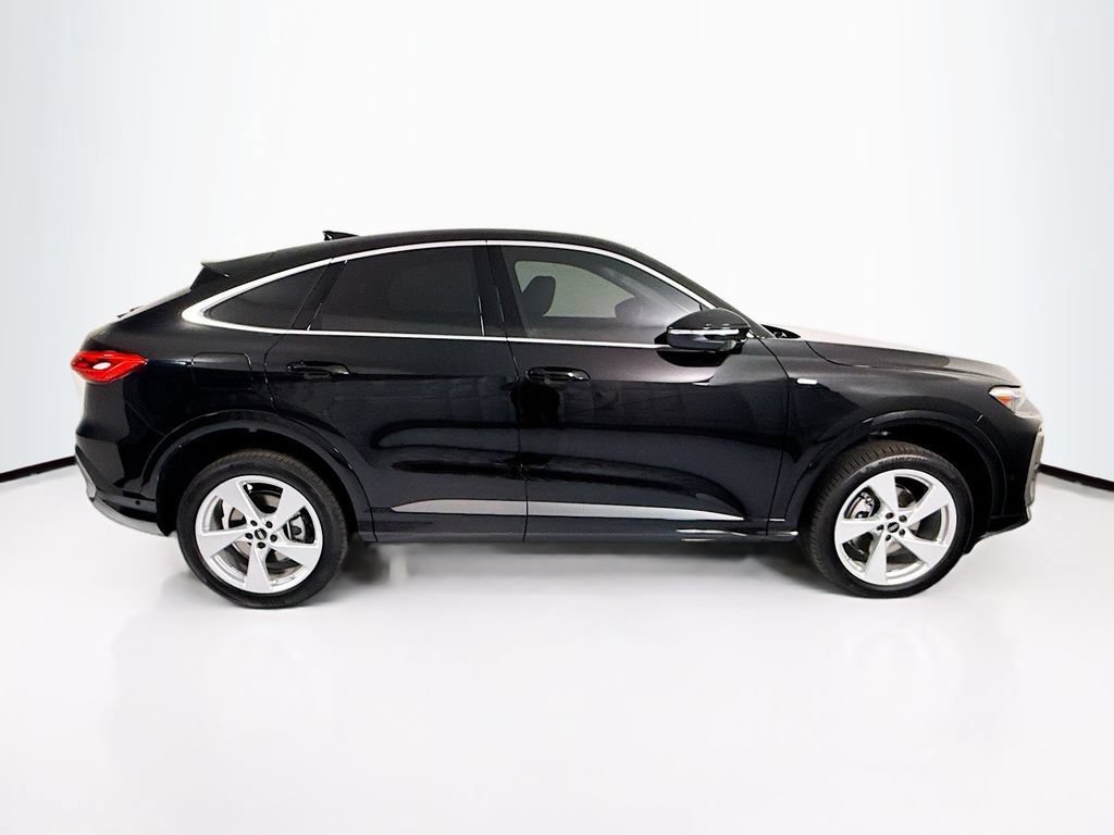 New 2026 Audi Q5 Premium Plus AWD/4WD image 4