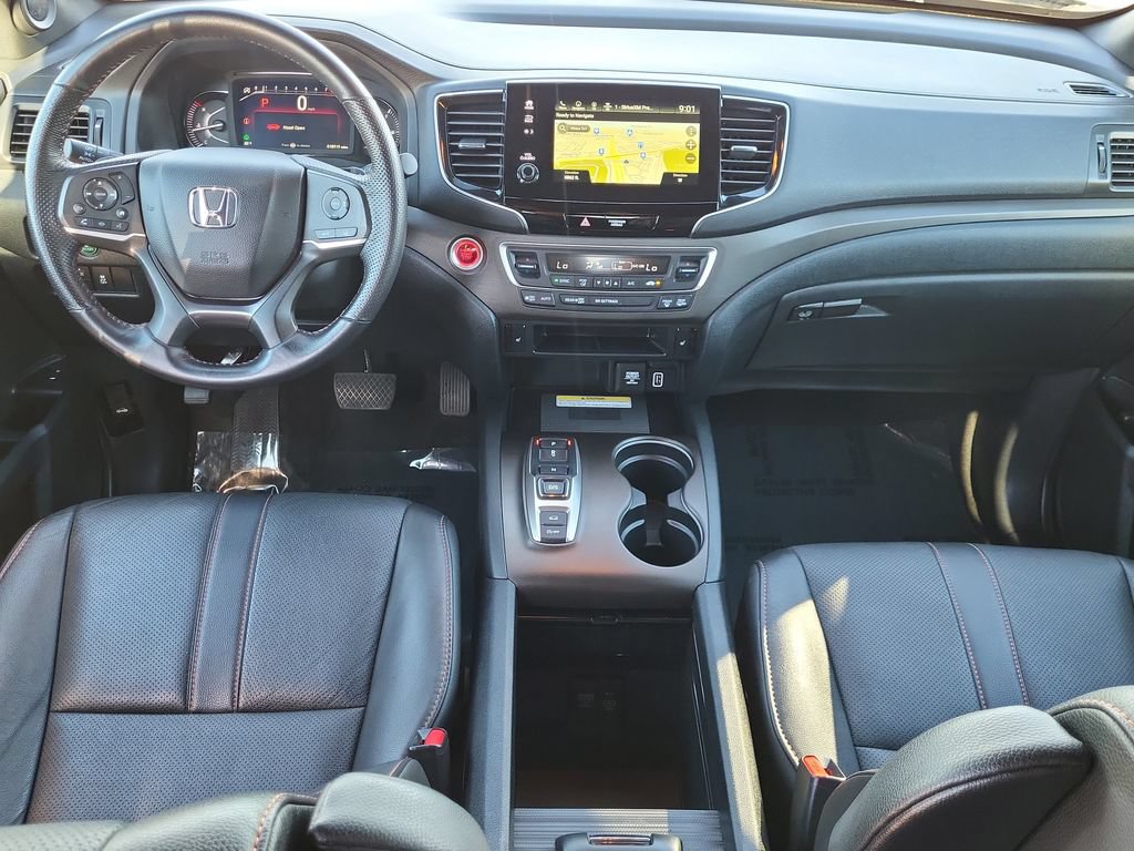 Used 2023 Honda Passport TrailSport image 16