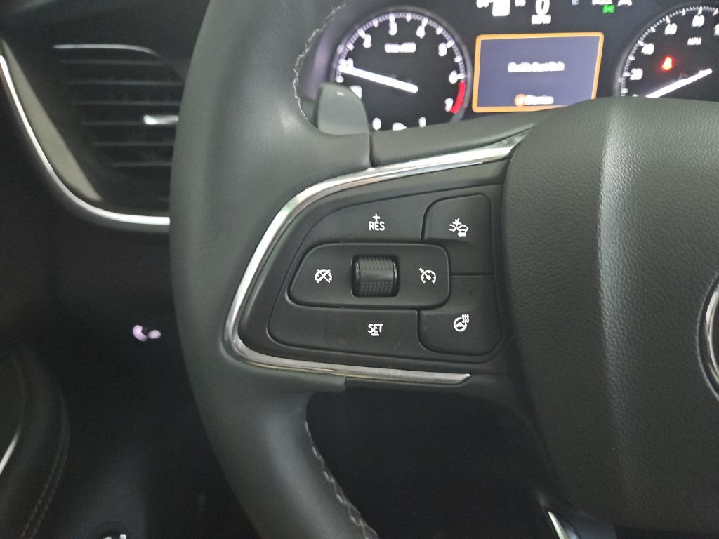 Used 2022 Buick Envision Essence w/ Technology Package I FWD image 20