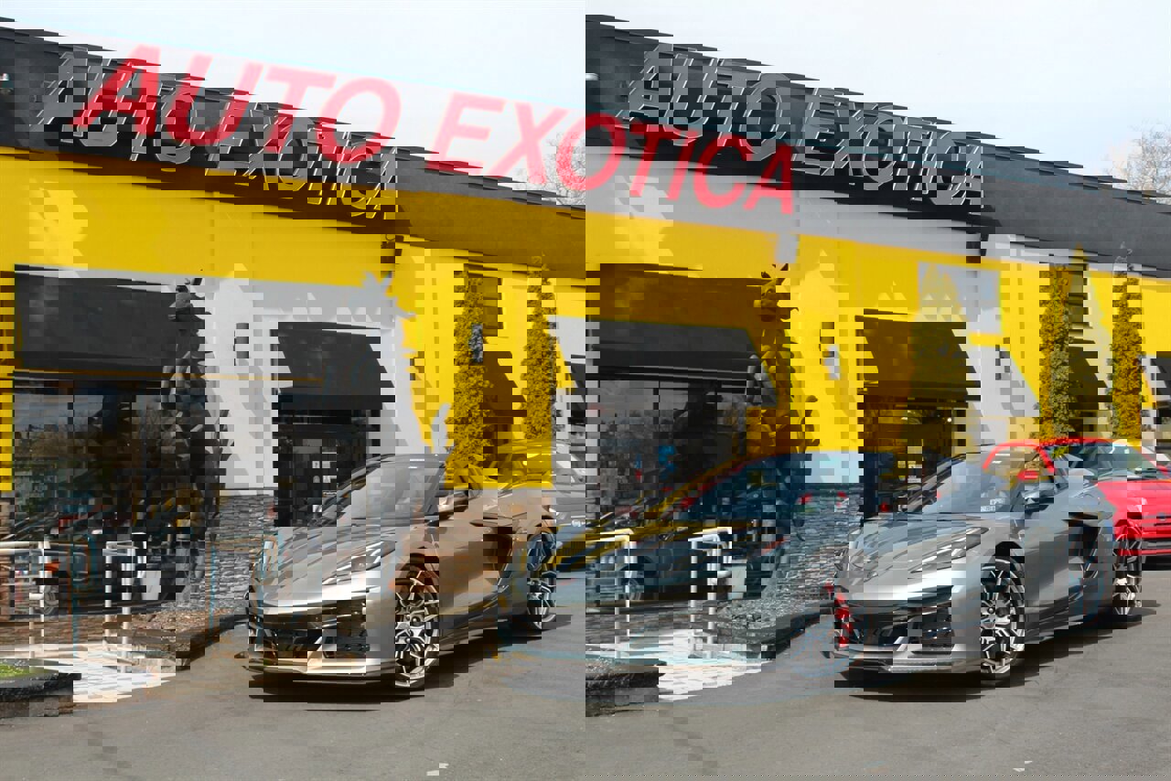 Used 2023 Chevrolet Corvette Z06 image 1