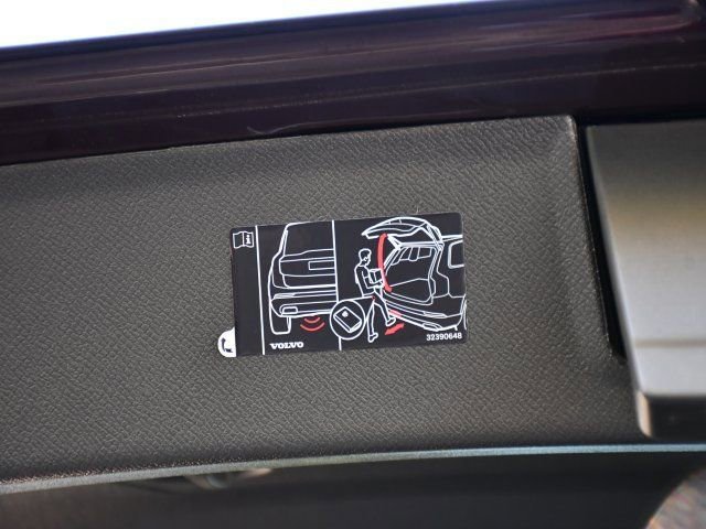 New 2026 Volvo XC90 B5 Ultra w/ Protection Package Premier image 28