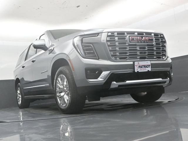 Used 2025 GMC Yukon XL Denali AWD/4WD image 49