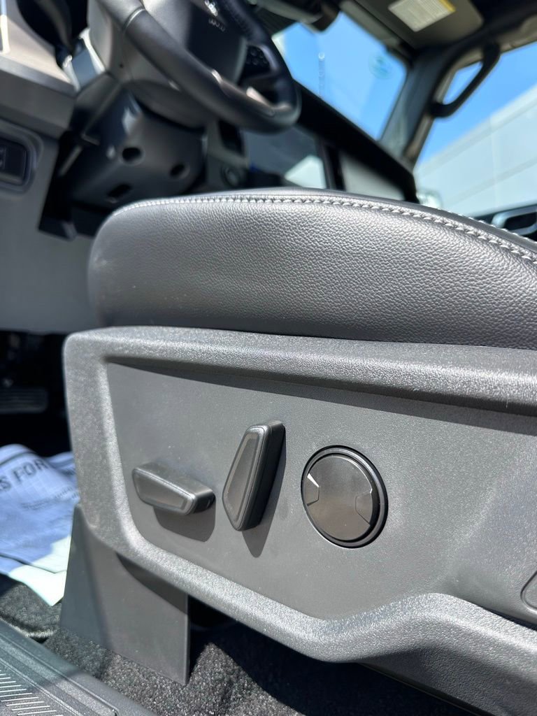 New 2026 Ford Bronco Outer Banks image 10