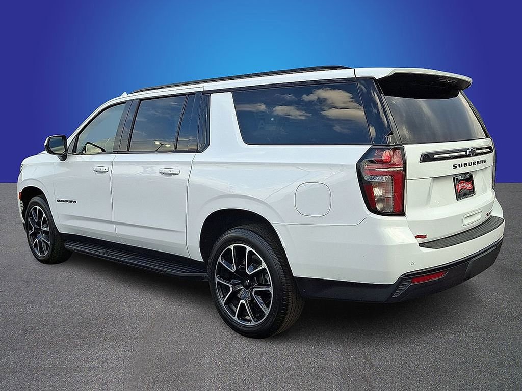 Used 2024 Chevrolet Suburban RST image 6
