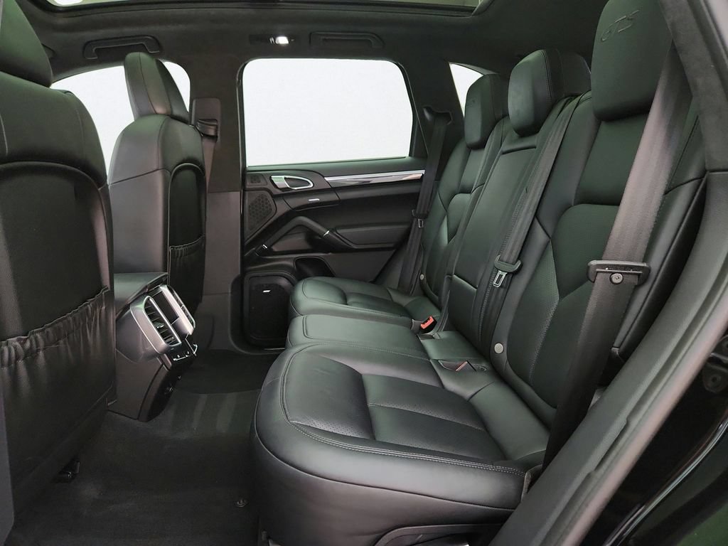 Used 2016 Porsche Cayenne GTS AWD/4WD image 23