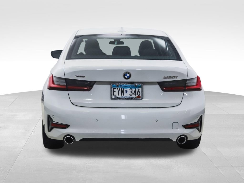 Used 2020 BMW 330i xDrive Sedan w/ Driving Assistance Package image 4