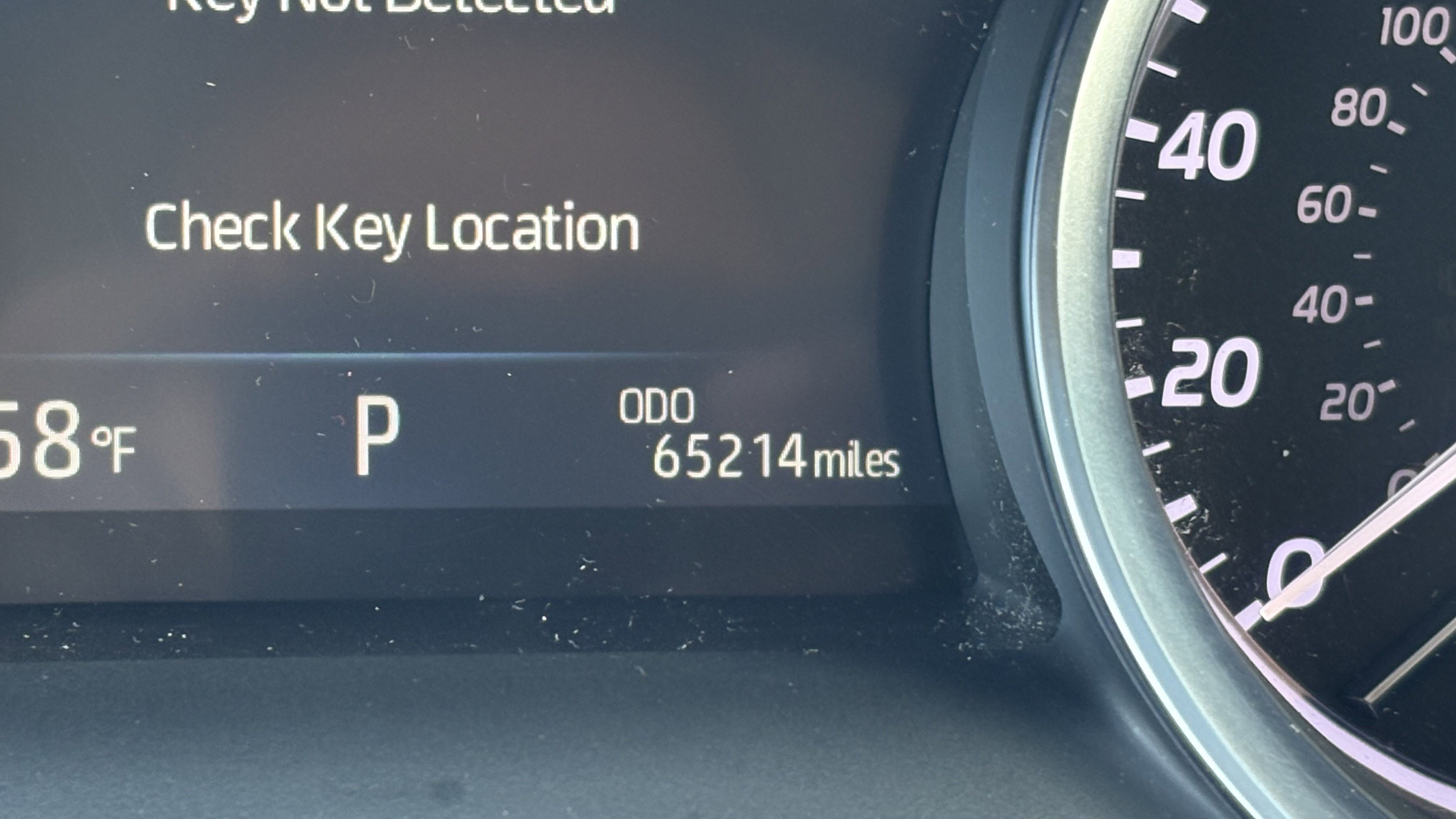 Used 2018 Toyota Camry XLE image 23