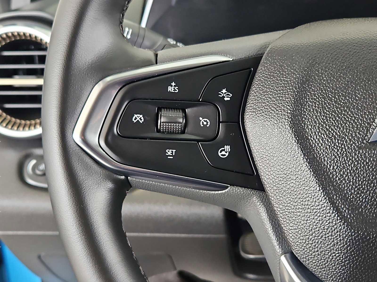 Certified 2025 Chevrolet Trax ACTIV w/ Driver Confidence Package image 23