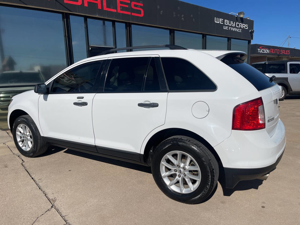 Used 2014 Ford Edge SE w/ Equipment Group 101A image 4