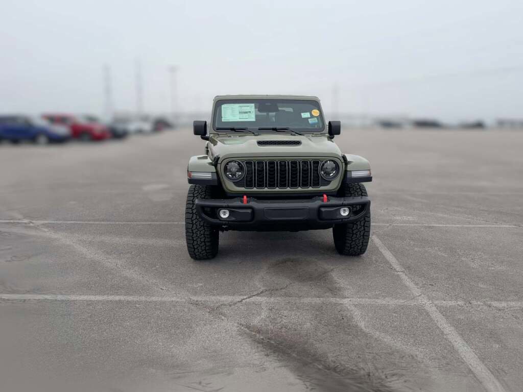 New 2026 Jeep Gladiator Mojave image 2