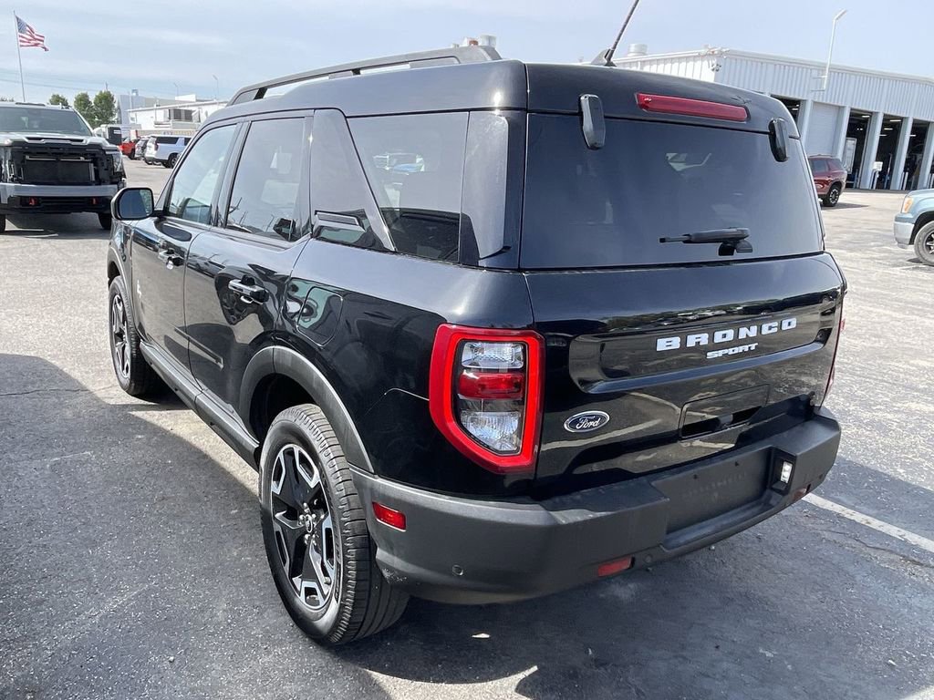 Used 2021 Ford Bronco Sport Outer Banks AWD/4WD image 9