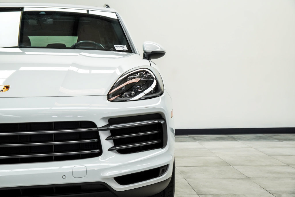Used 2022 Porsche Cayenne S Platinum AWD/4WD image 8