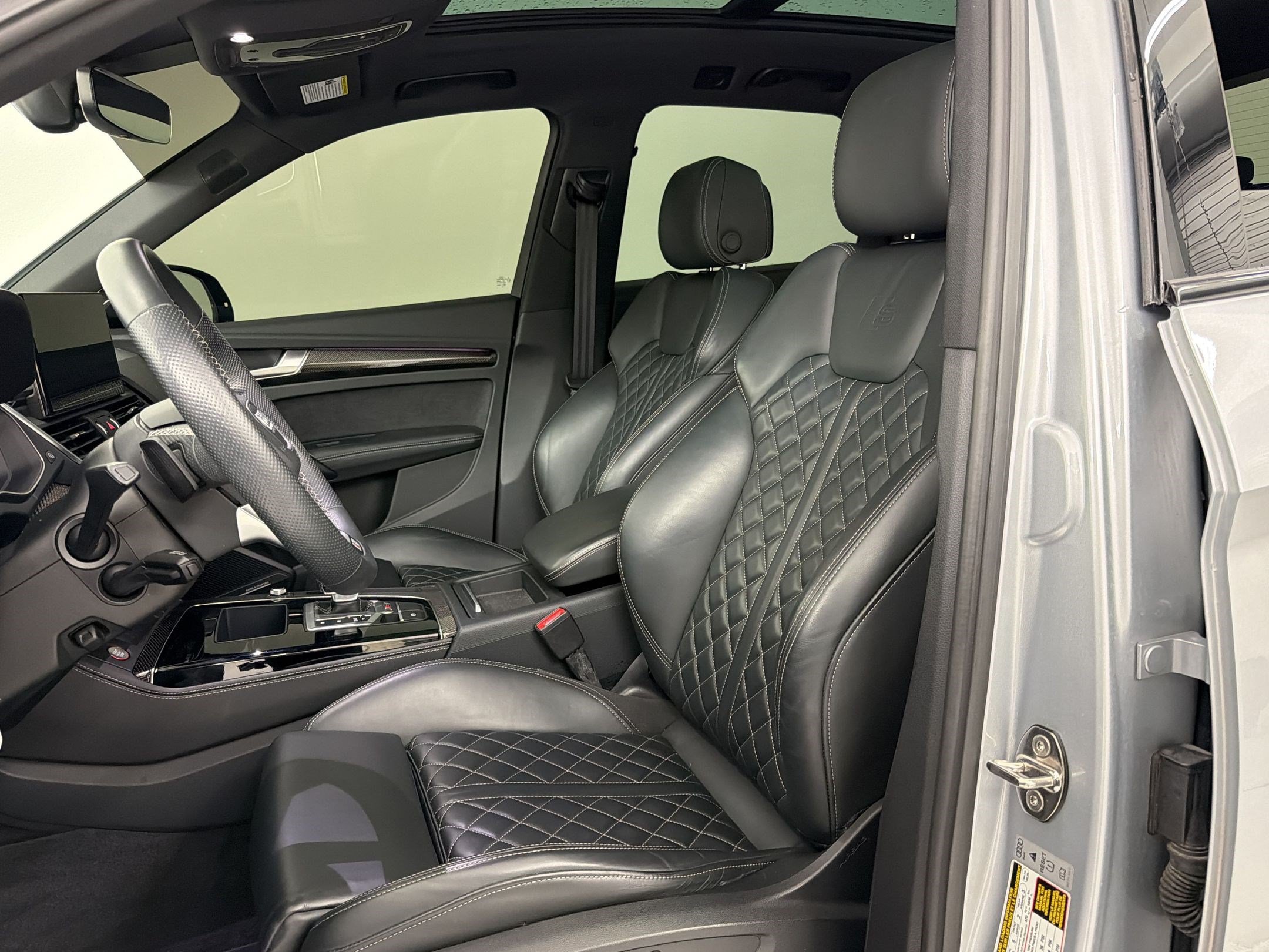 Certified 2022 Audi SQ5 Prestige w/ Prestige Package AWD/4WD image 5