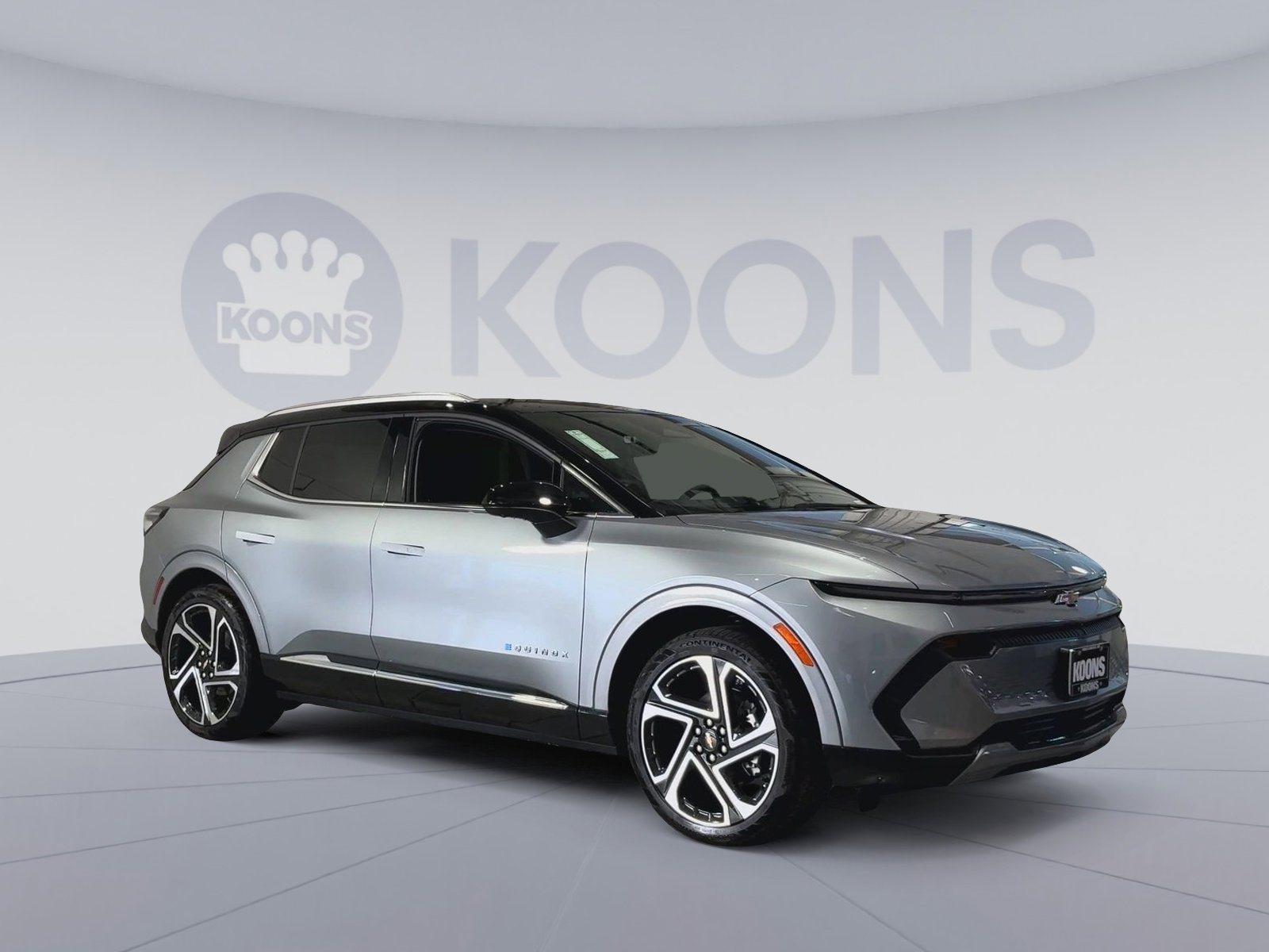New 2026 Chevrolet Equinox EV LT image 2