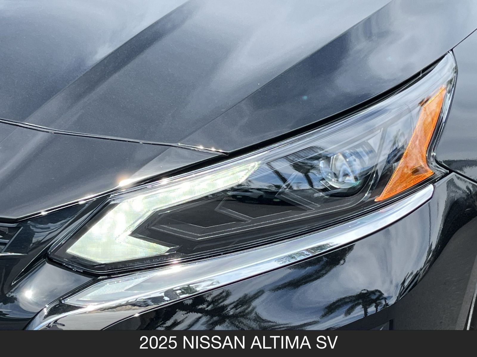 Certified 2025 Nissan Altima 2.5 SV image 10