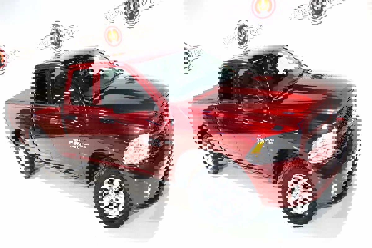 Used 2018 RAM 1500 Express image 7