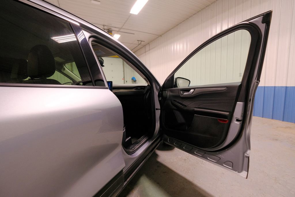 Used 2024 Ford Escape Base image 11