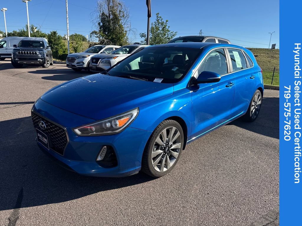 Used 2018 Hyundai Elantra GT Sport FWD image 2