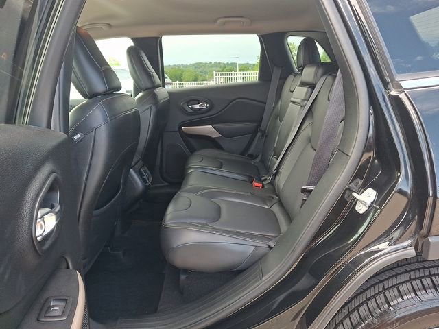 Used 2018 Jeep Cherokee Limited AWD/4WD image 11