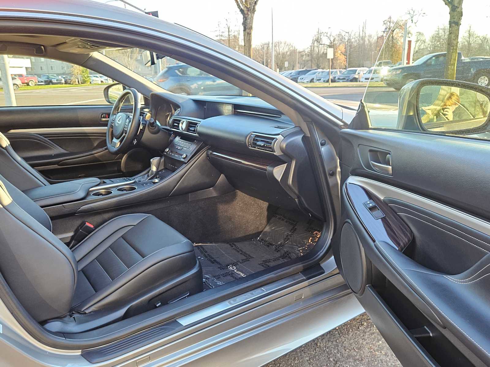 Used 2015 Lexus RC 350 image 10