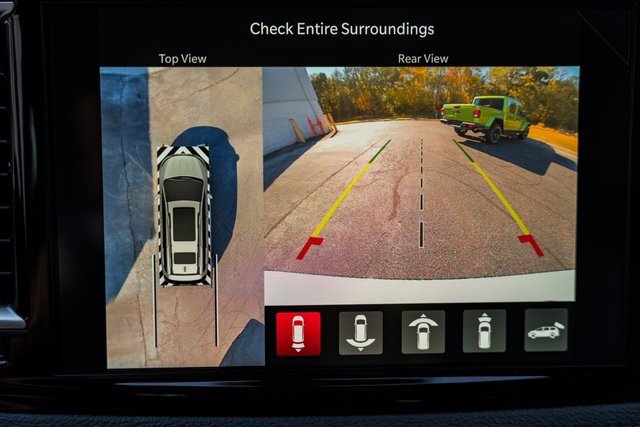 New 2026 Chrysler Pacifica Select image 38