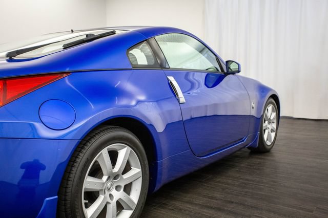 Used 2005 Nissan 350Z Coupe w/ (N93) Cargo Convenience Pkg RWD image 27