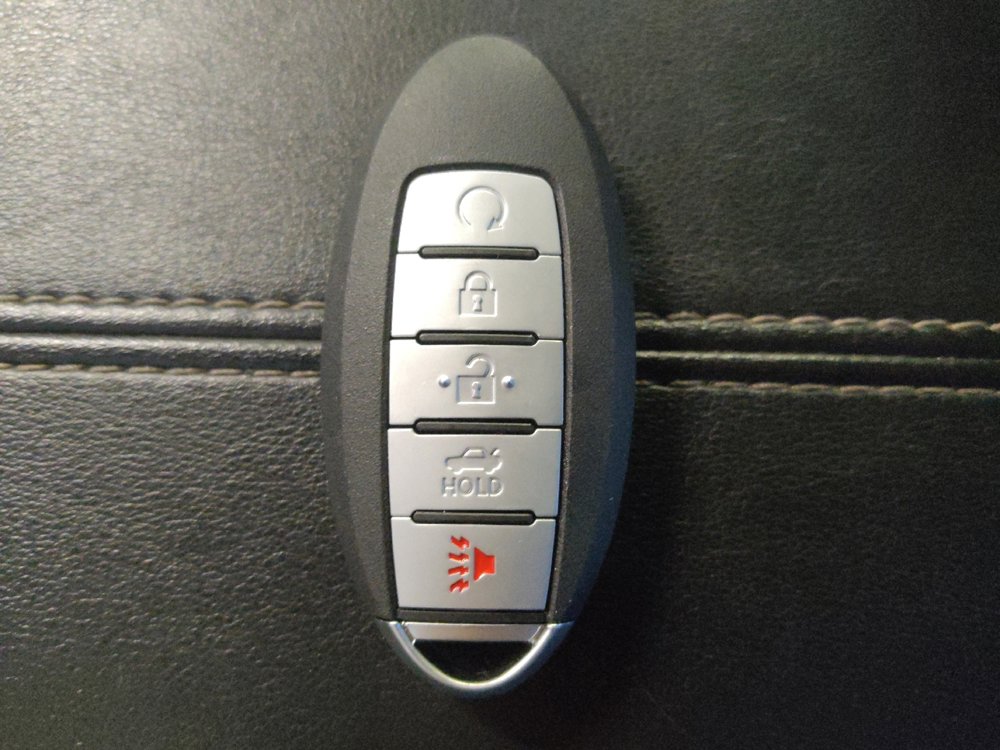 Used 2024 Nissan Altima 2.5 SV w/ SV Premium Package image 32