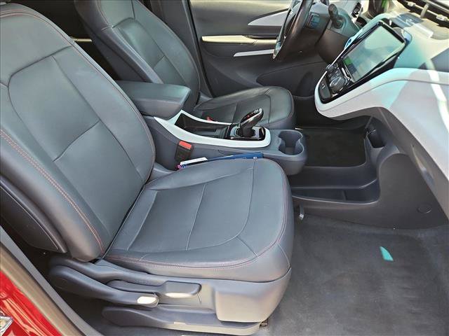 Used 2021 Chevrolet Bolt Premier w/ Infotainment Package FWD image 25