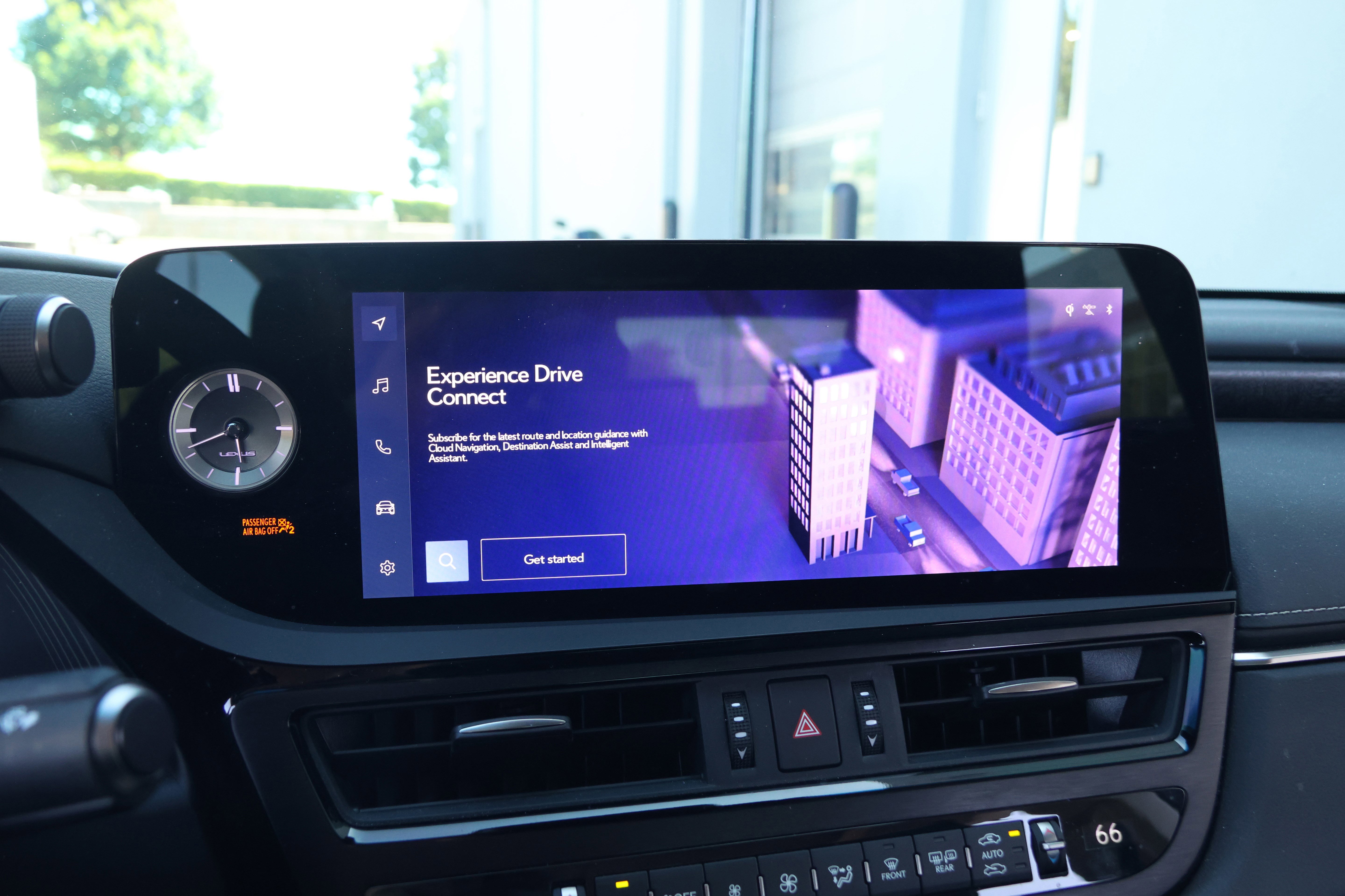 Used 2024 Lexus ES 350 Ultra Luxury w/ Accessory Package (Z2) image 24