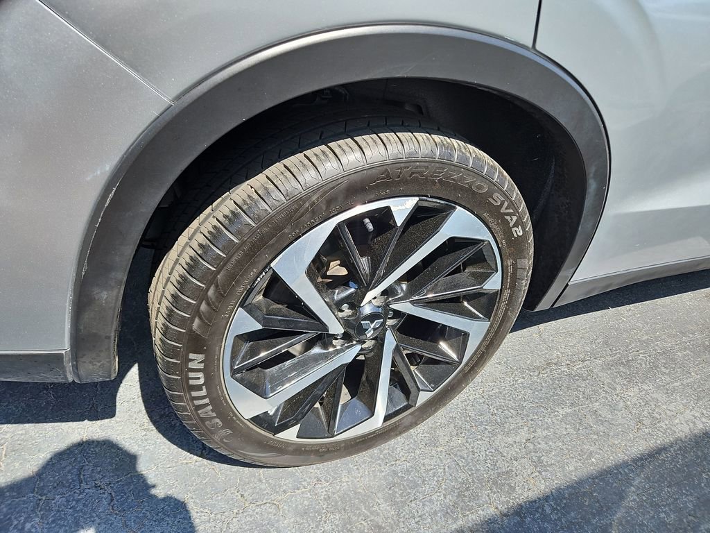 Used 2024 Mitsubishi Outlander SE Black Edition AWD/4WD image 8