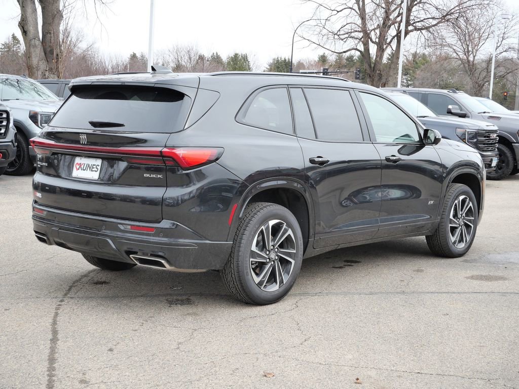 Used 2025 Buick Enclave Sport Touring image 10