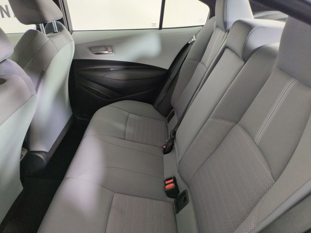 Used 2024 Toyota Corolla SE image 25