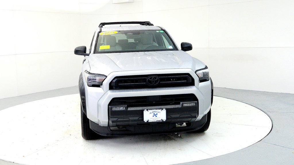 Certified 2025 Toyota 4Runner SR5 AWD/4WD image 8