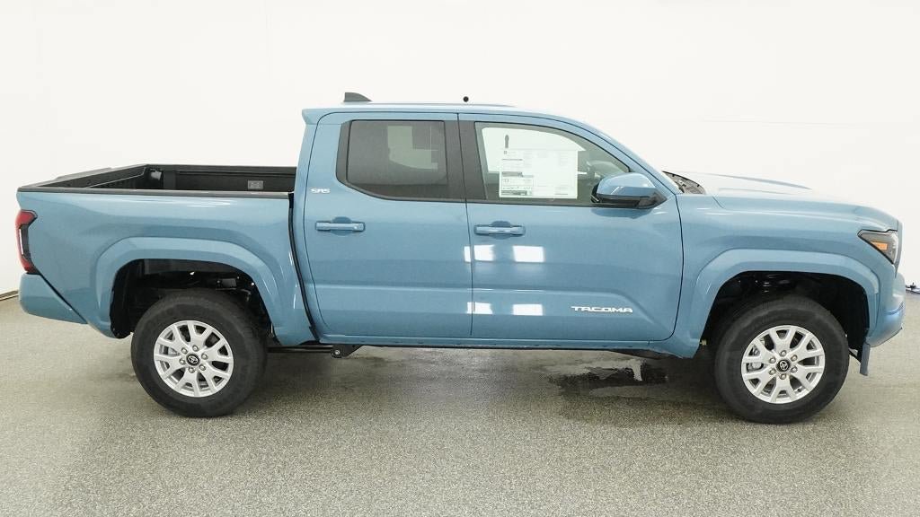 New 2026 Toyota Tacoma SR5 w/ SR5 Upgrade Package RWD image 11