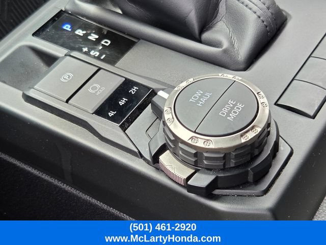 Used 2025 Toyota 4Runner SR5 AWD/4WD image 28