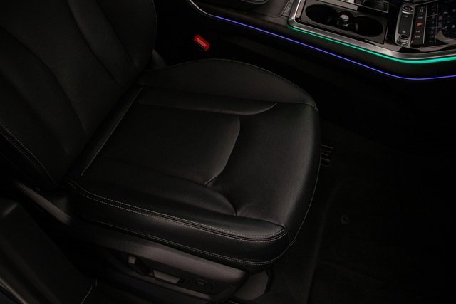 Used 2021 Audi Q8 Premium Plus image 17