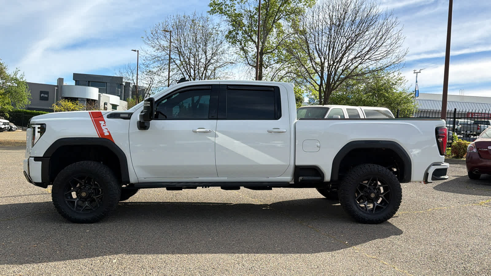 Used 2024 GMC Sierra 2500 AT4 w/ AT4 Premium Plus Package image 8