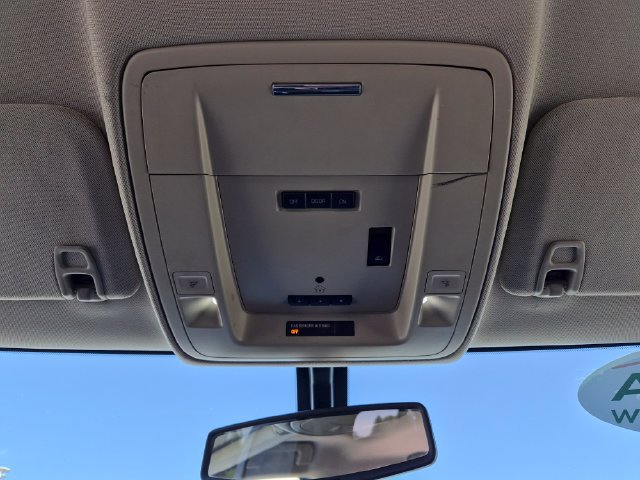 Used 2014 GMC Sierra 1500 SLE w/ SLE Value Package AWD/4WD image 28
