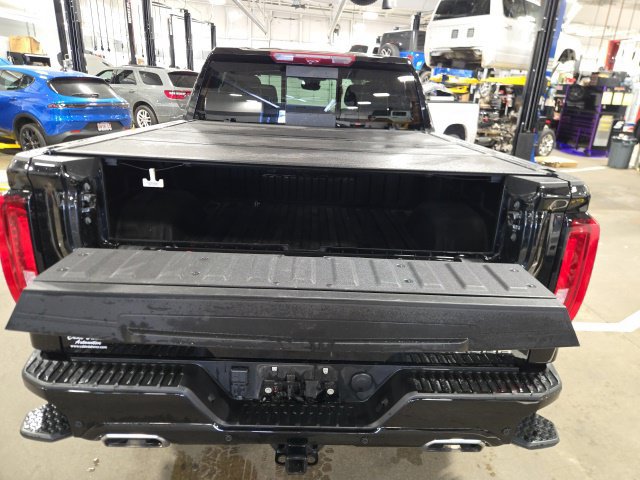 Used 2024 GMC Sierra 1500 Denali Ultimate AWD/4WD image 12