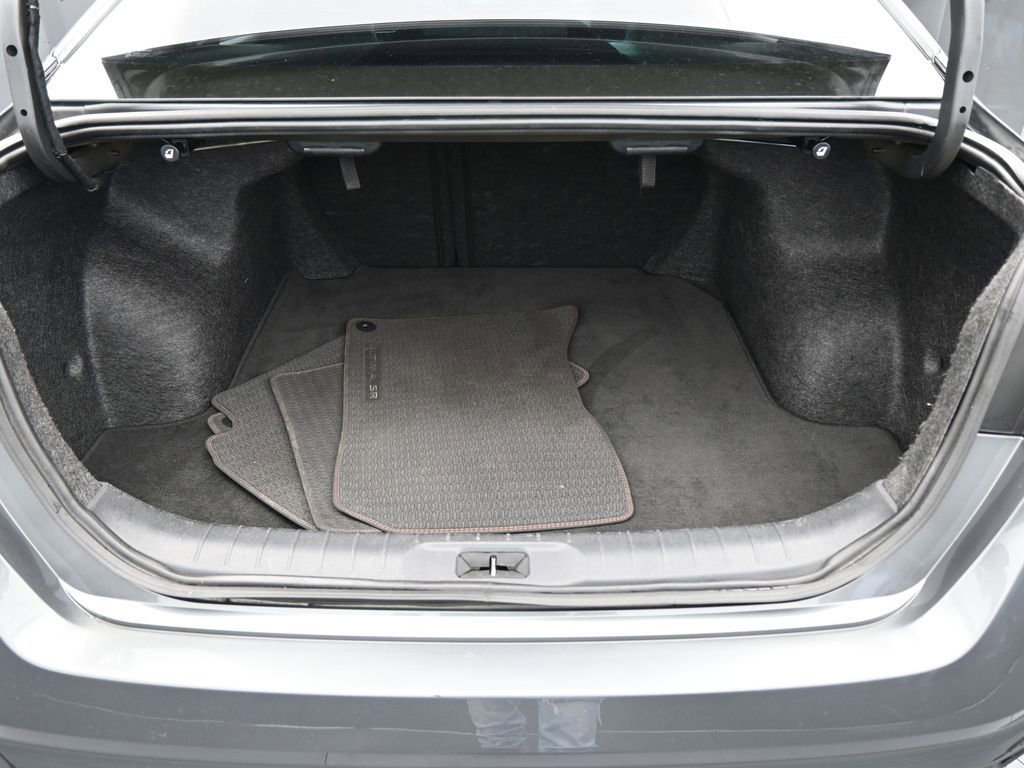 Used 2024 Nissan Altima 2.5 SR image 34