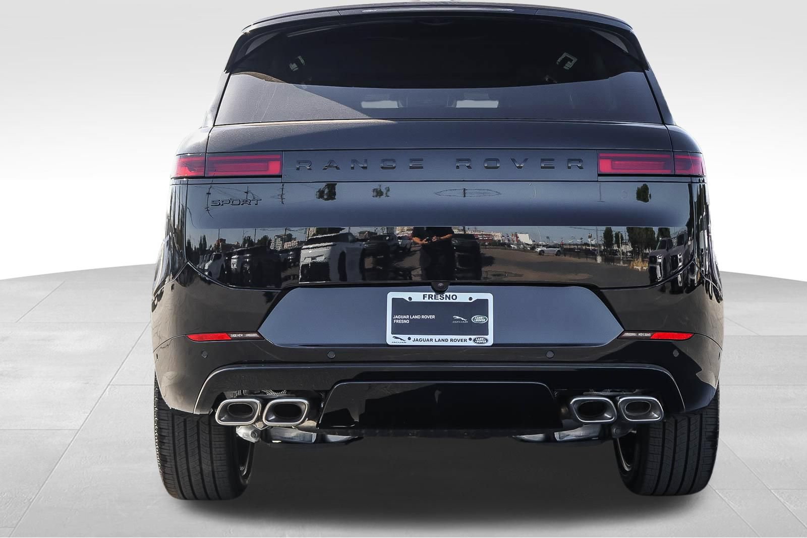New 2026 Land Rover Range Rover Sport Dynamic SE AWD/4WD image 6