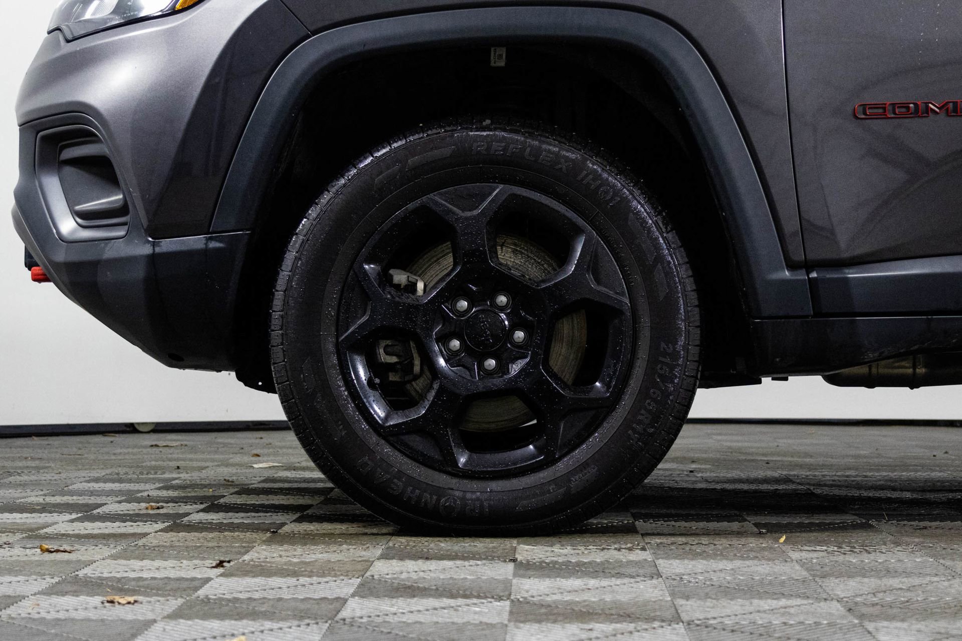 Used 2024 Jeep Compass Trailhawk AWD/4WD image 41