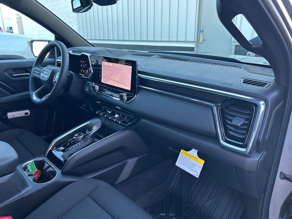 New 2026 GMC Canyon Elevation w/ LPO, Black Badging Package image 30