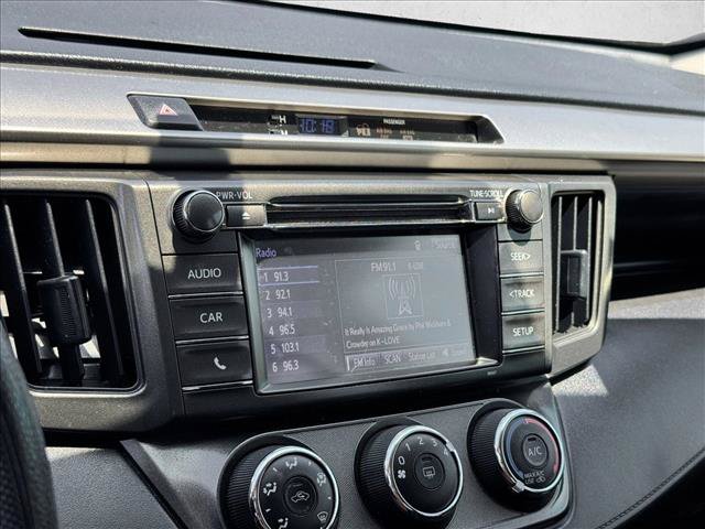 Used 2014 Toyota RAV4 LE FWD image 13